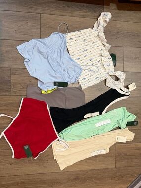 Women’s size large bundle